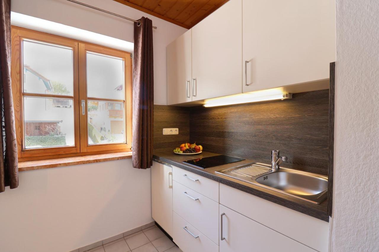Apartamento Haus Dippel Am Kurpark Inklusive Chiemgaukarte Ruhpolding Exterior foto